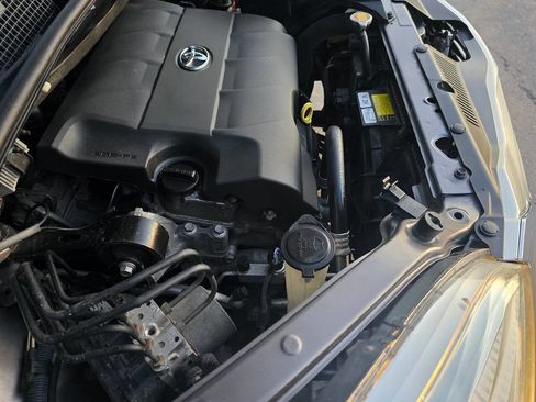 Used 2012 Toyota Sienna LE image 55