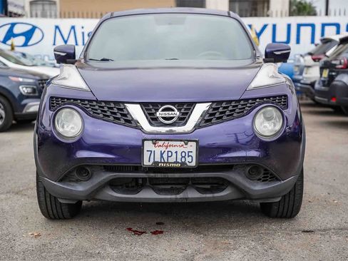 Used 2015 Nissan Juke SV w/ Technology Package image 2