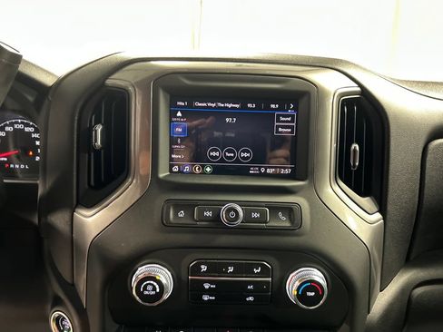 Used 2024 GMC Sierra 1500 Pro w/ Graphite Edition AWD/4WD image 17