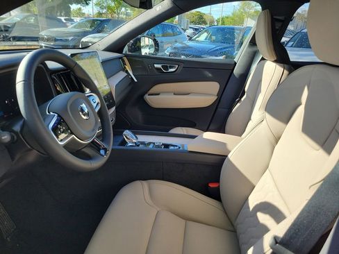 New 2026 Volvo XC60 B5 Plus AWD/4WD image 7