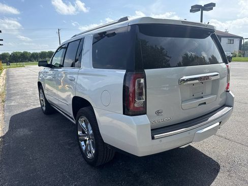 Used 2016 GMC Yukon Denali w/ Open Road Package AWD/4WD image 10