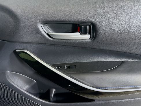 Used 2022 Toyota Corolla XSE FWD image 31