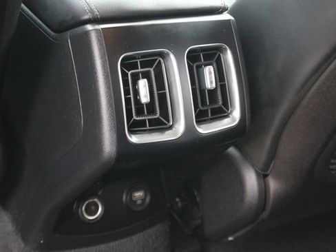 Used 2022 Kia Sorento S AWD/4WD image 26