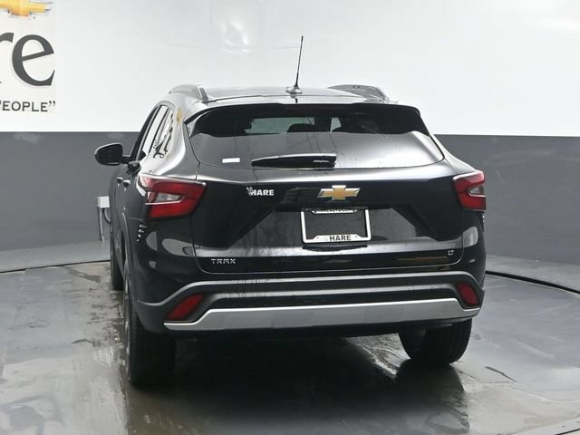 New 2026 Chevrolet Trax LT FWD image 13