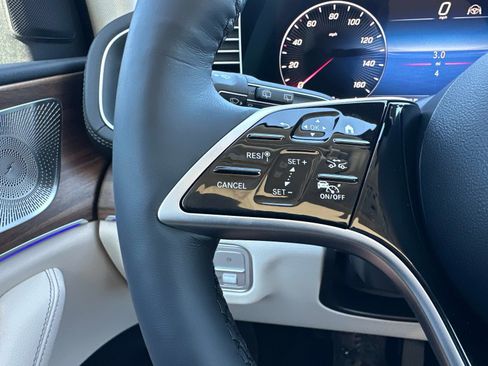 New 2026 Mercedes-Benz GLE 450 4MATIC image 31