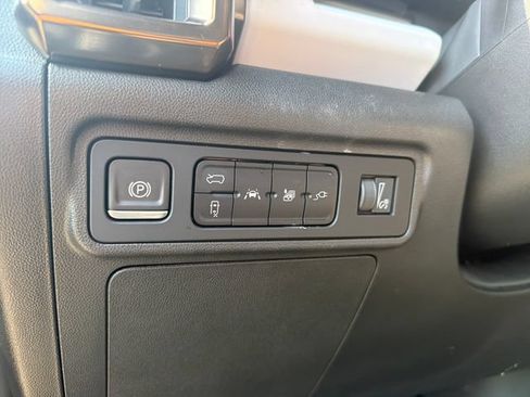 Used 2024 GMC Hummer EV 3X w/ LPO, Sport Package AWD/4WD image 14