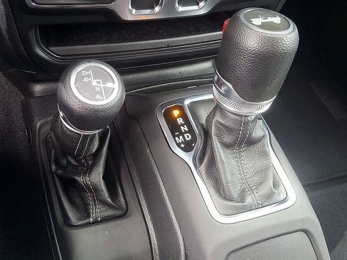 Used 2024 Jeep Wrangler Sport AWD/4WD image 14