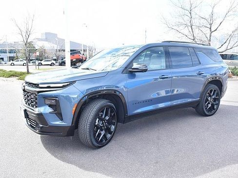 Certified 2024 Chevrolet Traverse RS w/ LPO, Floor Liner Package image 3