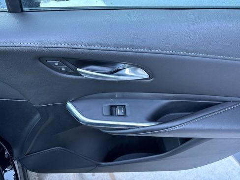 Used 2024 Cadillac XT4 Premium Luxury image 16