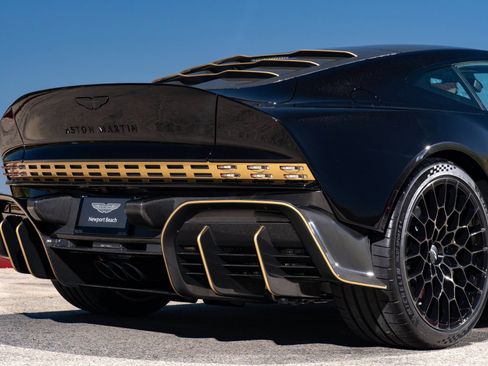 Used 2024 Aston Martin Valour image 59