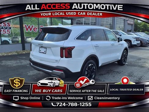 Used 2024 Kia Sorento S AWD/4WD image 3