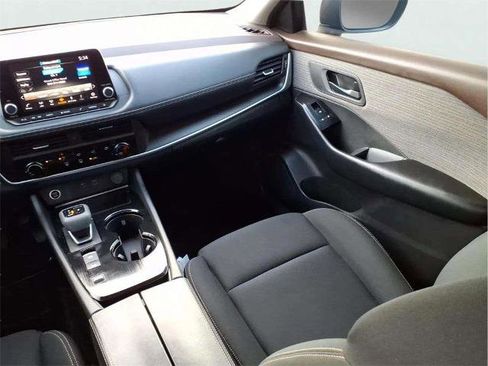 Certified 2023 Nissan Rogue S image 12