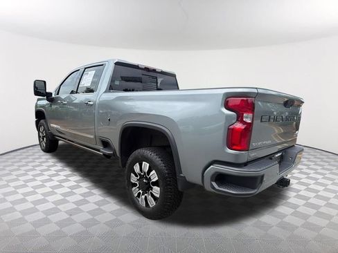 Used 2024 Chevrolet Silverado 3500 High Country w/ High Country Premium Package AWD/4WD image 7