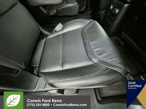 Certified 2022 Ford Explorer Platinum w/ Technology Package AWD/4WD image 32