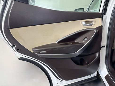 Used 2017 Hyundai Santa Fe Sport image 25