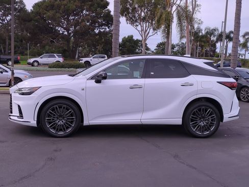Used 2023 Lexus RX 500h F Sport image 9