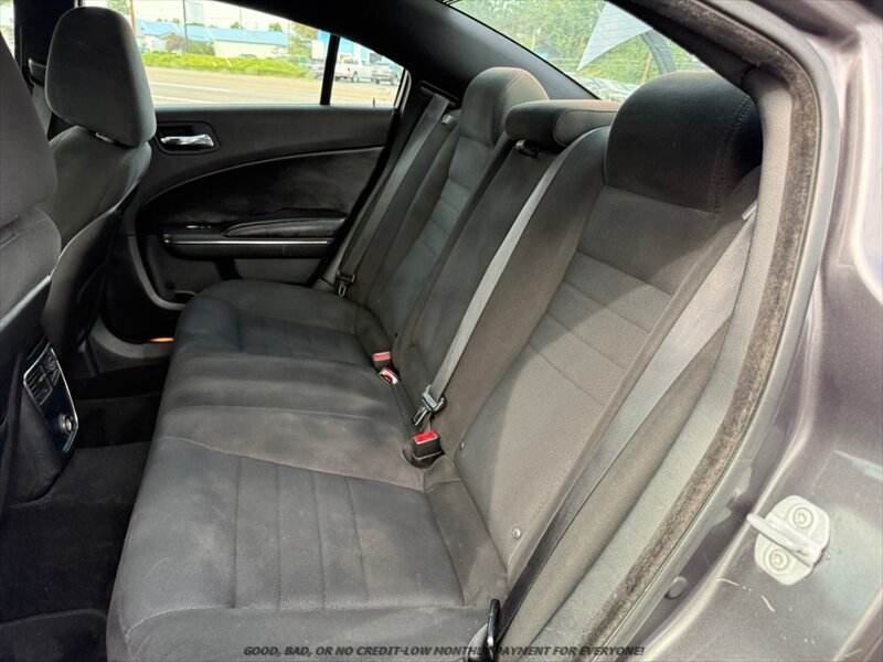 Used 2013 Dodge Charger SXT RWD image 14