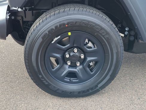 New 2026 Jeep Gladiator Sport image 10