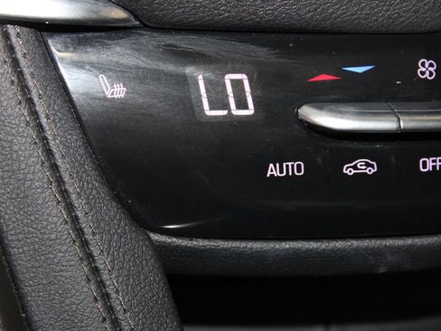 Used 2024 Cadillac XT5 Premium Luxury image 43