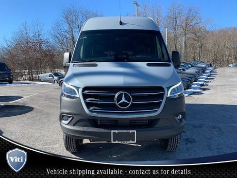New 2025 Mercedes-Benz Sprinter 2500 image 3