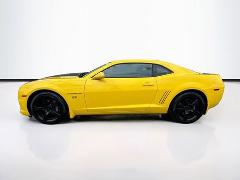 Used 2011 Chevrolet Camaro SS w/ Black Stripe Package RWD image 4