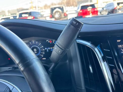 Used 2017 Cadillac Escalade Platinum image 31