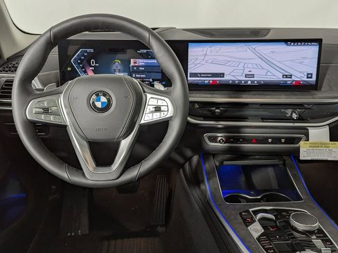 New 2026 BMW X7 xDrive40i image 16
