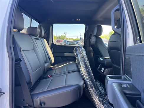 New 2025 Ford F150 Lariat w/ Equipment Group 501A Mid image 14