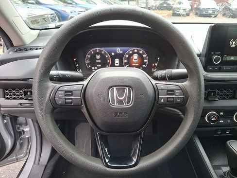 Used 2024 Honda Accord LX image 18