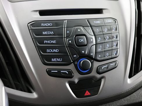 Used 2019 Ford Transit 150 XLT RWD image 29