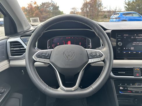 Certified 2025 Volkswagen Taos SEL w/ Black Wheel Plus Package image 14