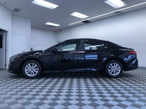 New 2026 Toyota Camry LE image 11