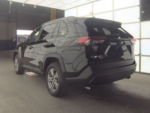 Used 2023 Toyota RAV4 XLE w/ Convenience Package AWD/4WD image 7