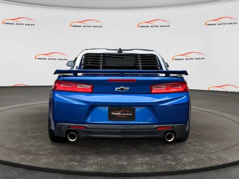 Used 2017 Chevrolet Camaro LT w/ Technology Package RWD image 7