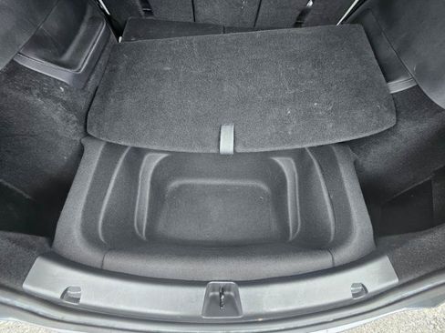 Used 2023 Tesla Model Y AWD image 70