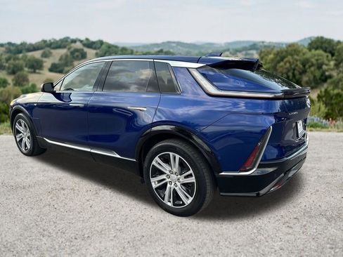 Certified 2024 Cadillac Lyriq Tech w/ Driver Assist Package AWD/4WD image 3