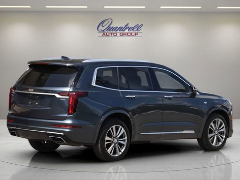 Used 2020 Cadillac XT6 Premium Luxury AWD/4WD image 4