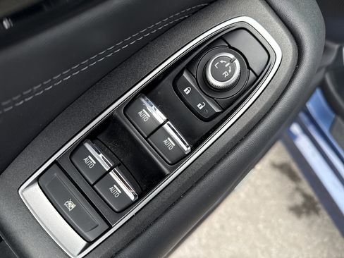 Used 2022 Subaru Legacy Limited w/ Tech Package 3 image 16