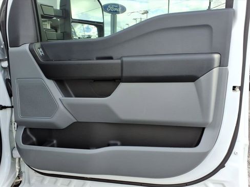 Used 2023 Ford F250 XL w/ XL Off-Road Package image 12