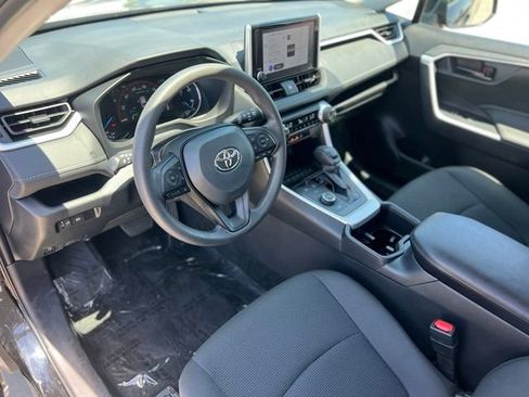 Used 2024 Toyota RAV4 LE AWD/4WD image 15