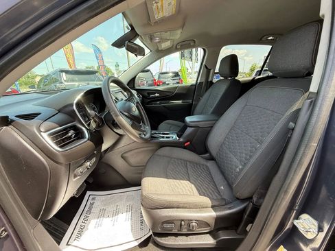 Used 2018 Chevrolet Equinox LT FWD image 14