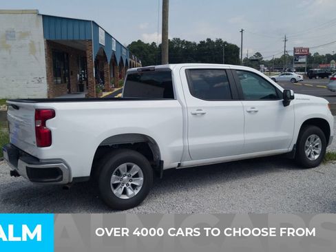 Used 2025 Chevrolet Silverado 1500 LT RWD image 2