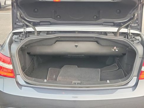 Used 2012 Mercedes-Benz E 550 Cabriolet image 28