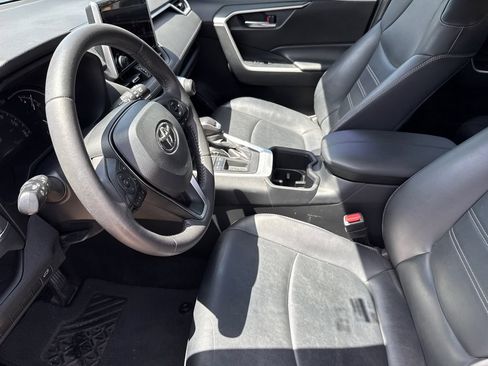 Used 2024 Toyota RAV4 XLE Premium FWD image 19