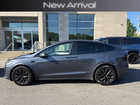 Used 2022 Tesla Model X Plaid AWD/4WD image 4