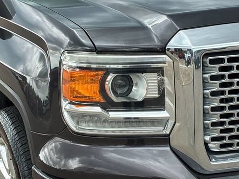 Used 2015 GMC Sierra 1500 Denali w/ Driver Alert Package RWD image 26