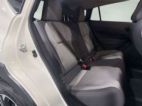 Used 2024 Subaru Crosstrek 2.0i Premium AWD/4WD image 32