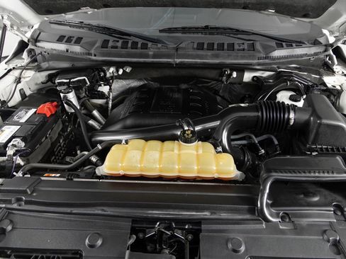 Used 2015 Ford F150 XLT w/ Equipment Group 302A Luxury image 40