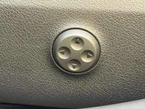 Certified 2023 Mercedes-Benz C 300 4MATIC Sedan image 15