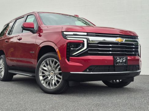 New 2026 Chevrolet Tahoe LT w/ Comfort Package AWD/4WD image 2